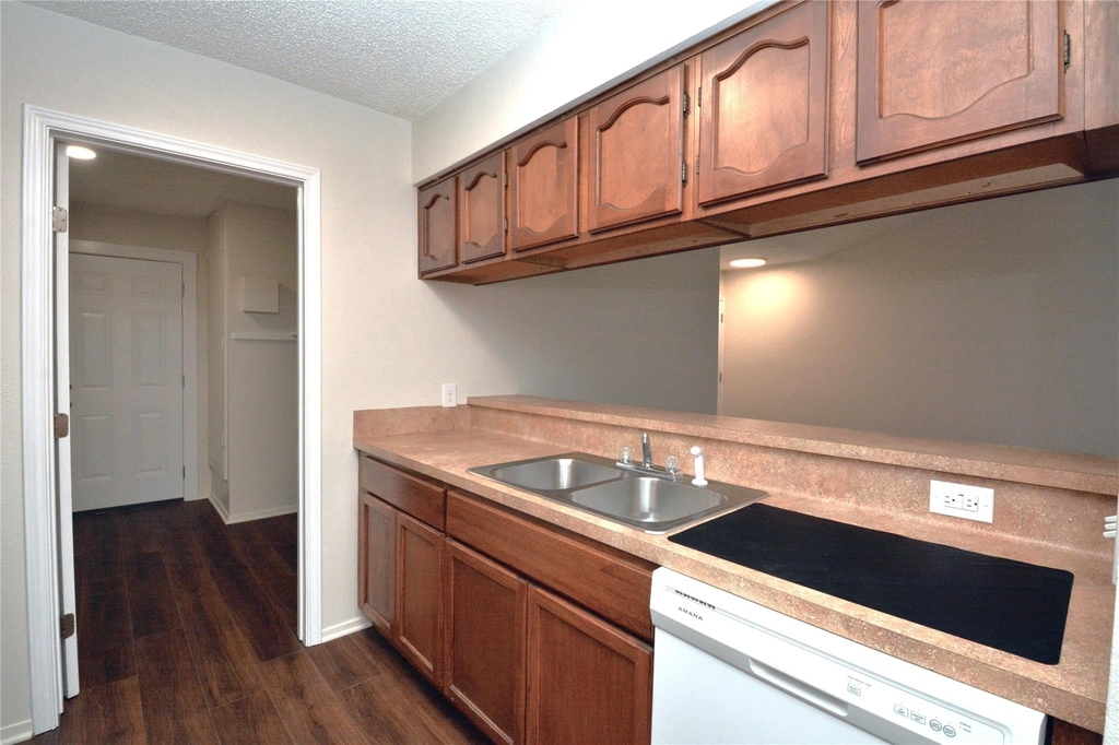 11314 Walnut Ridge Dr - Photo 6
