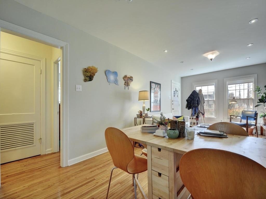 2102 Enfield Rd - Photo 2