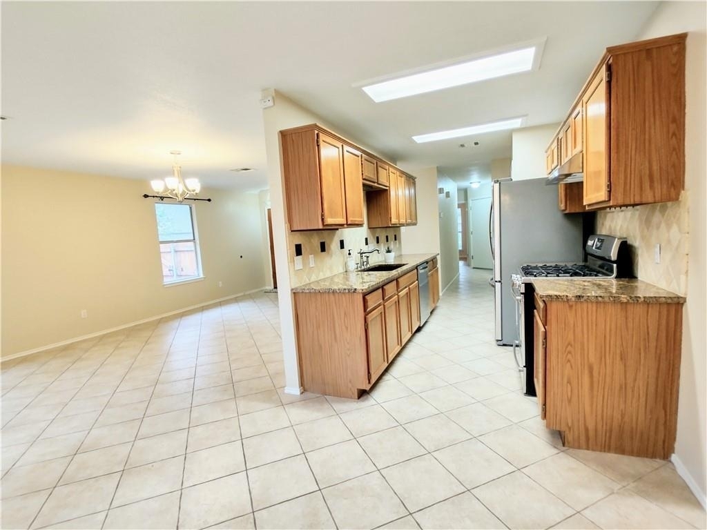 1009 Horseman Cv - Photo 3