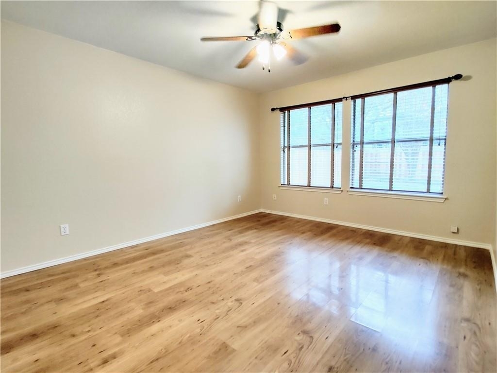1009 Horseman Cv - Photo 12