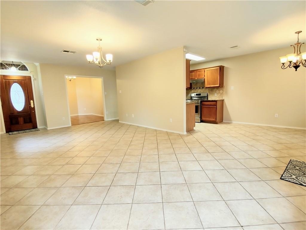 1009 Horseman Cv - Photo 7
