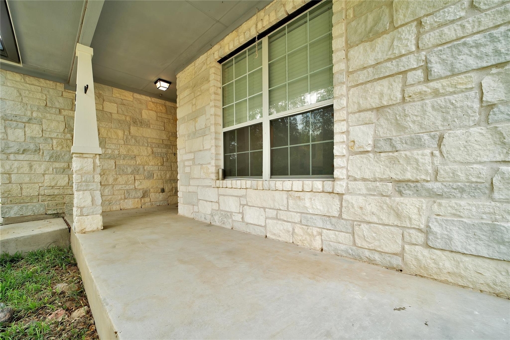 121 Park Ln - Photo 3