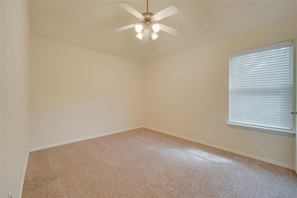 121 Park Ln - Photo 24