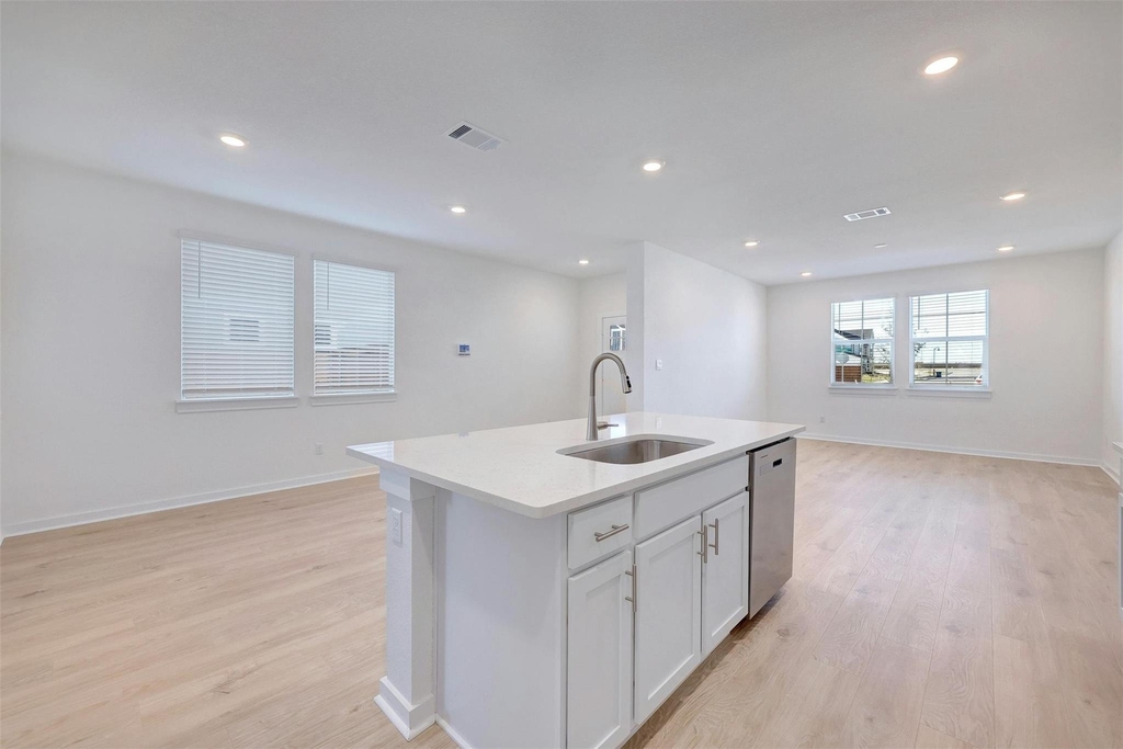 2301 Wallin Bradley Dr - Photo 11