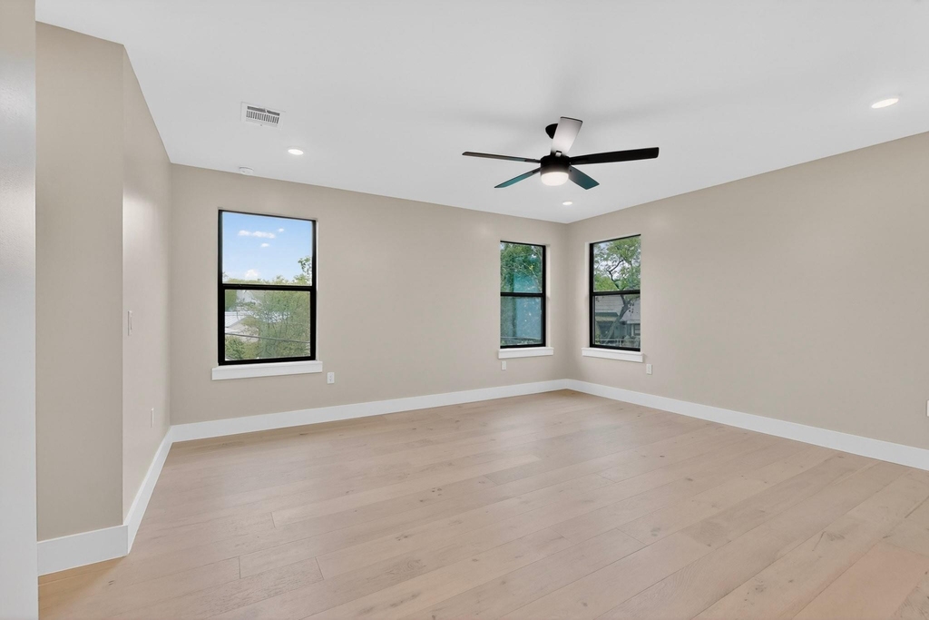 5018 Highland Ct - Photo 8