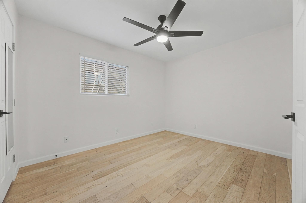 3806 Southridge Dr - Photo 14