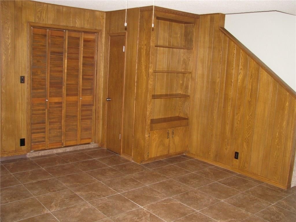 6509 Skycrest Dr - Photo 4