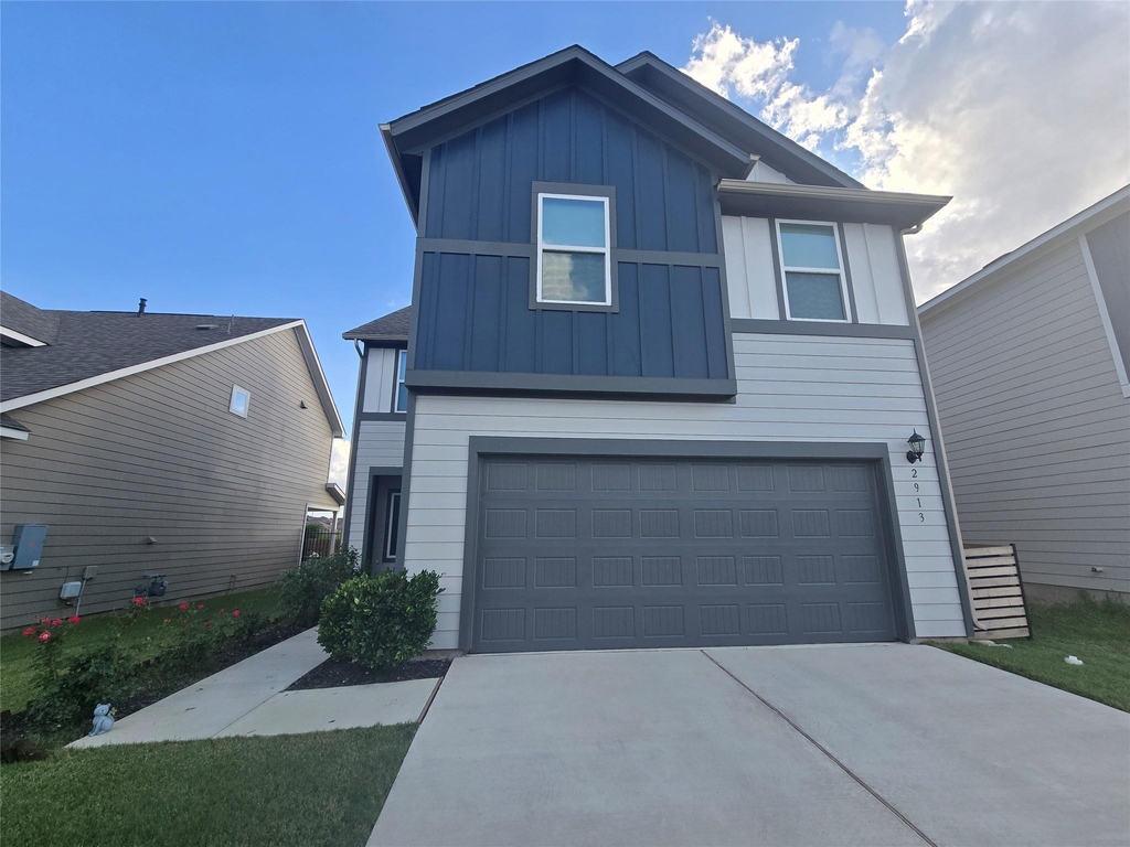 2913 Saint Regis Dr - Photo 0