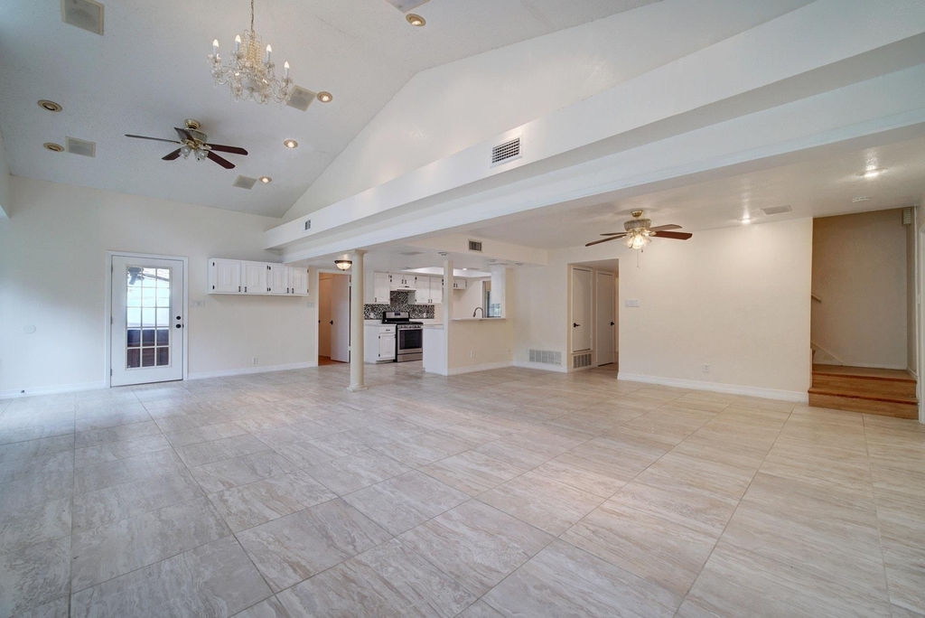 10509 Doering Ln - Photo 5