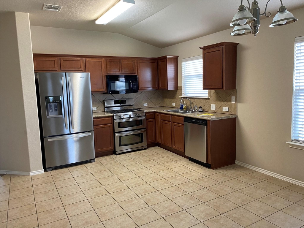2731 Herrington Cv - Photo 36