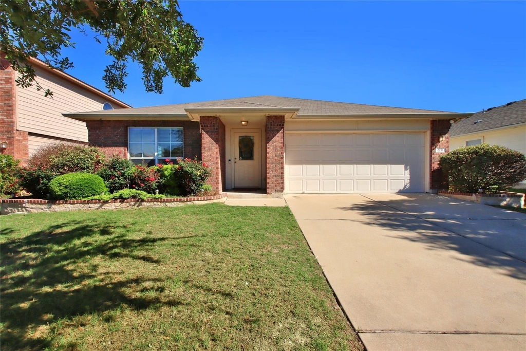 2731 Herrington Cv - Photo 0
