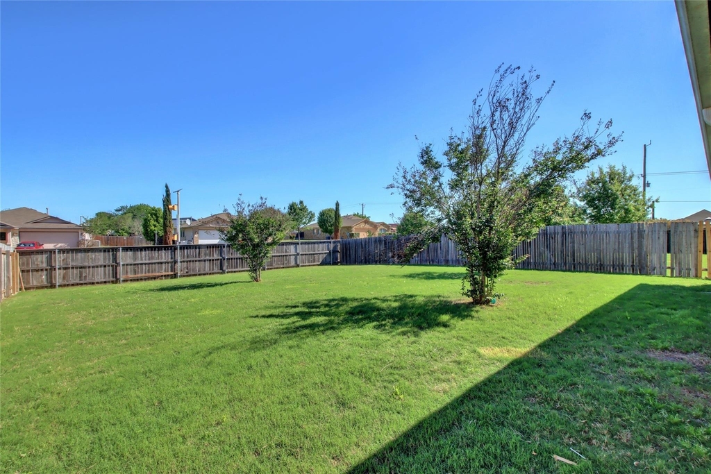 2731 Herrington Cv - Photo 32