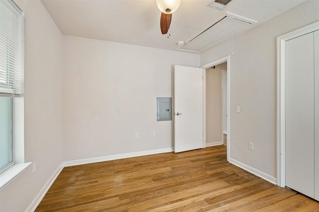 1502 Garden St - Photo 7