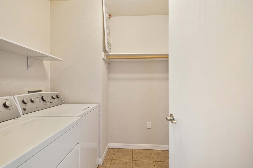 1502 Garden St - Photo 15