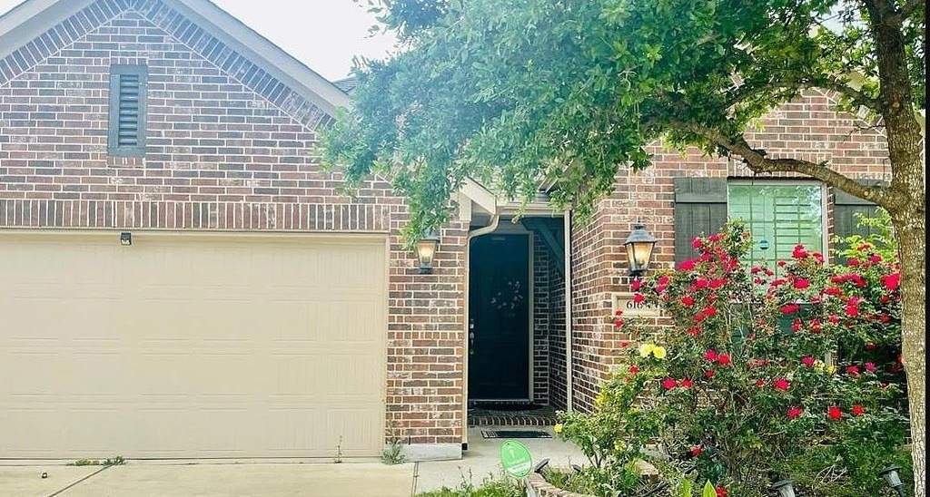 616 Garner Park Dr - Photo 1