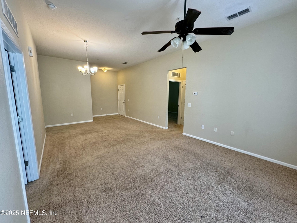 100 Brannan Place - Photo 4