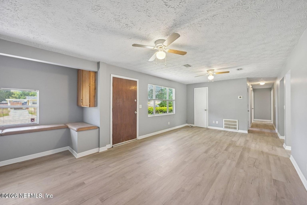 8032 Lourdes Drive S - Photo 4