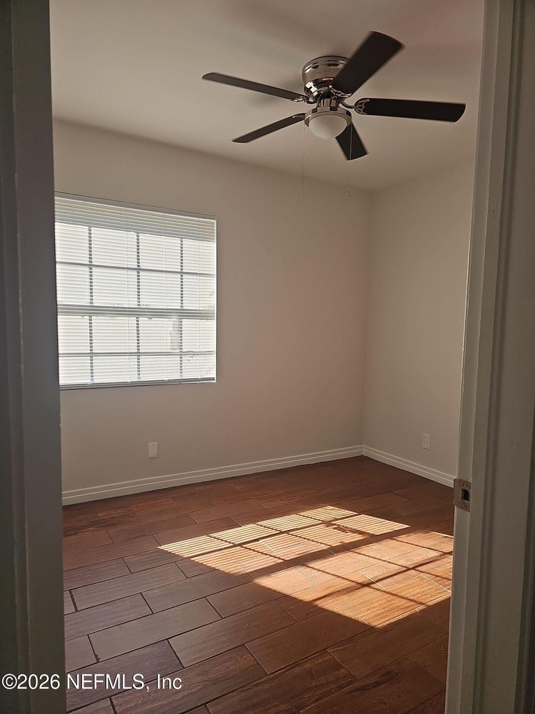 3448 Inwood Circle E - Photo 9