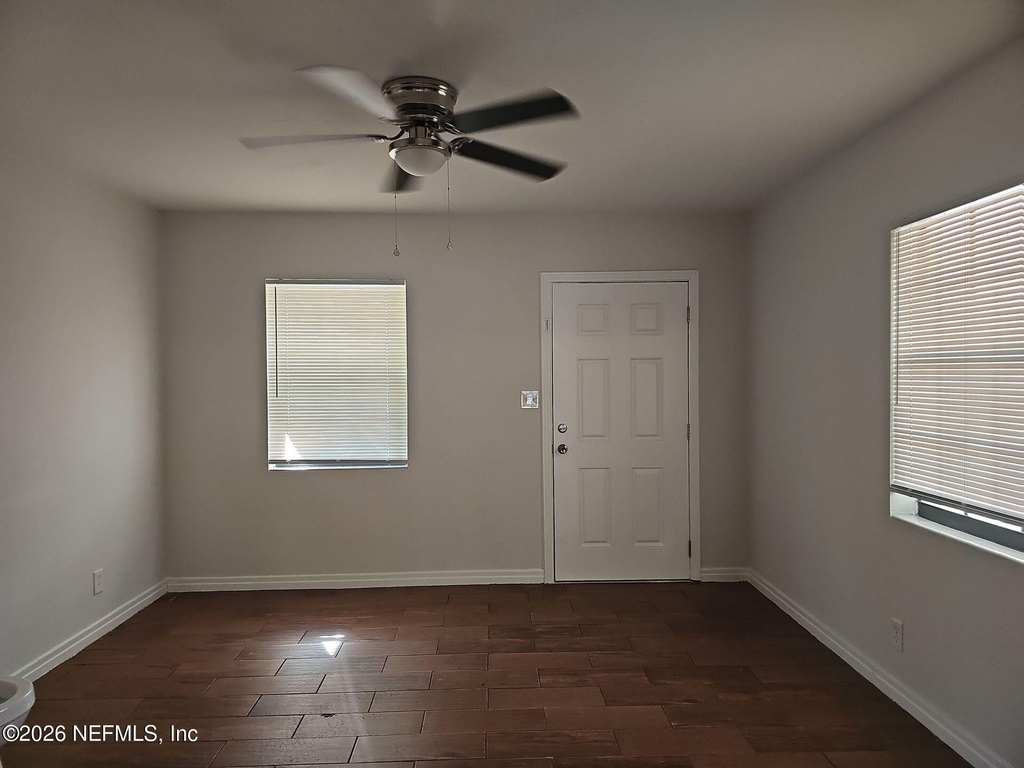 3448 Inwood Circle E - Photo 4