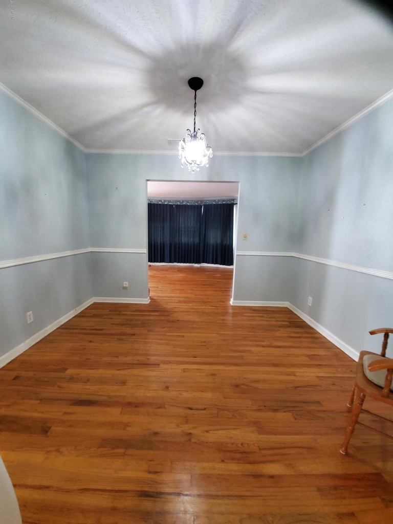 4940 Brighton Drive - Photo 4
