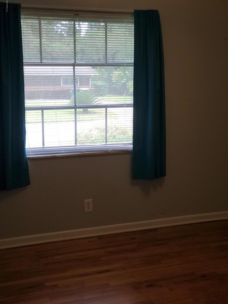 4940 Brighton Drive - Photo 6