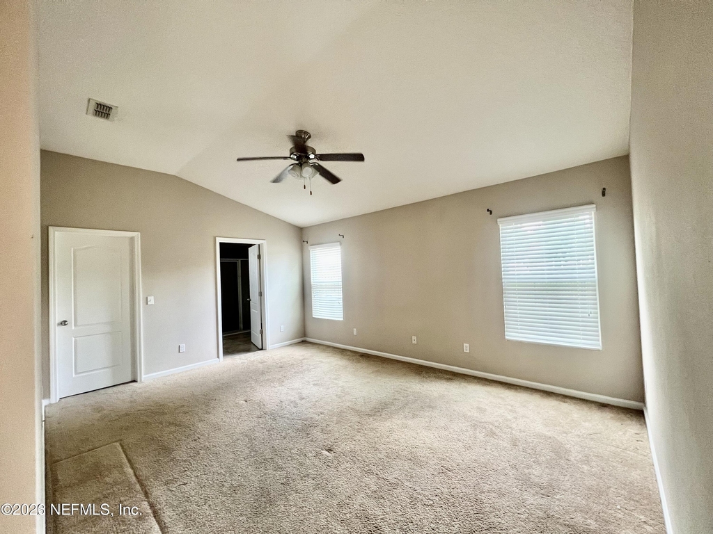 1009 Mayfair Creek Court - Photo 10