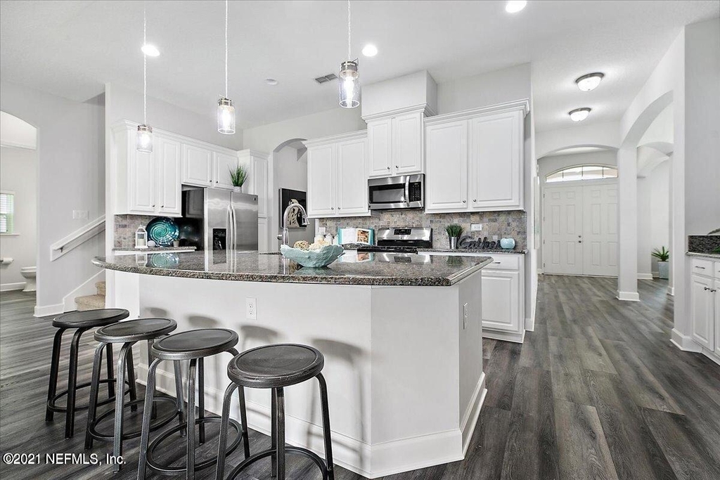 15 King Palm Court - Photo 8