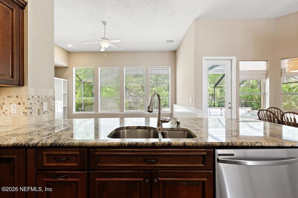 337 S Mill View Way - Photo 16