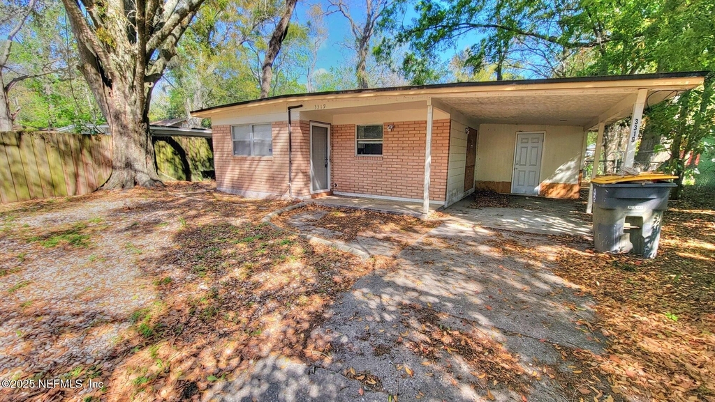 3319 Hunt Street - Photo 0