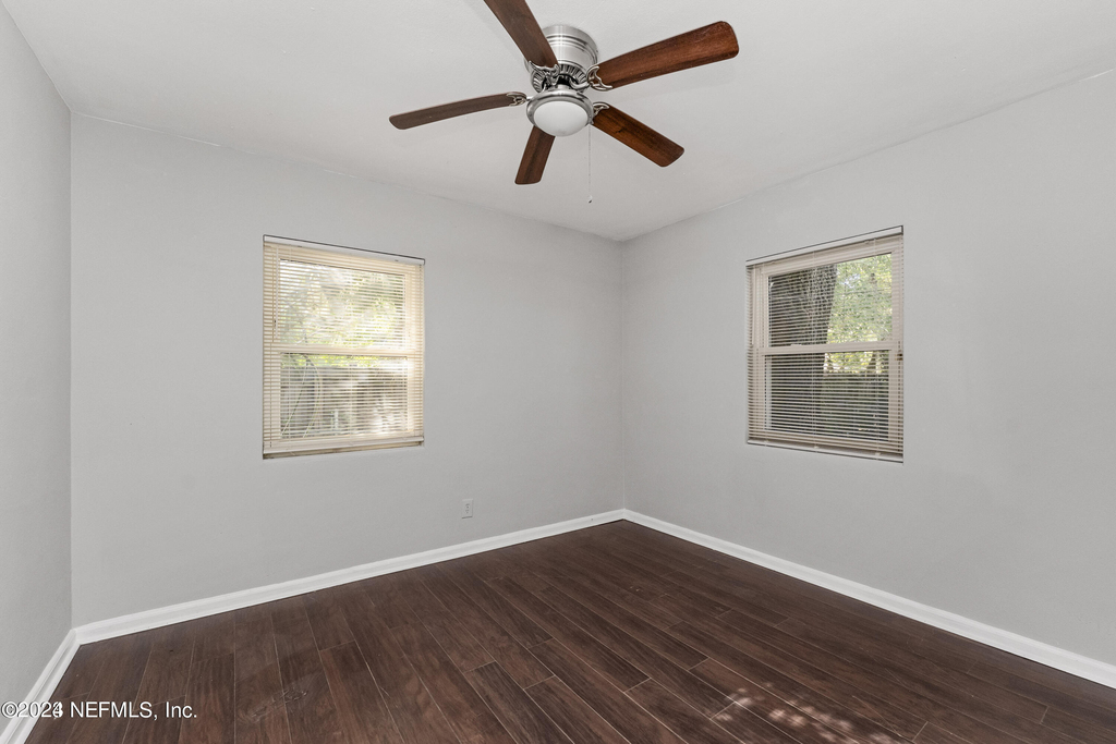 6171 Cedar Hills Boulevard - Photo 11