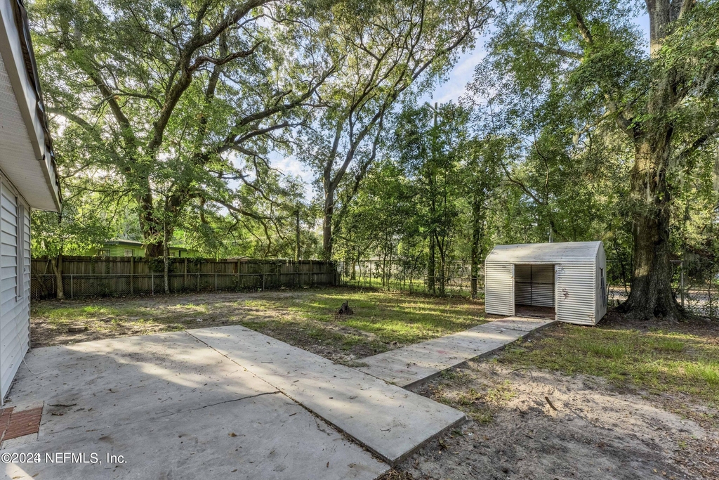 6171 Cedar Hills Boulevard - Photo 13