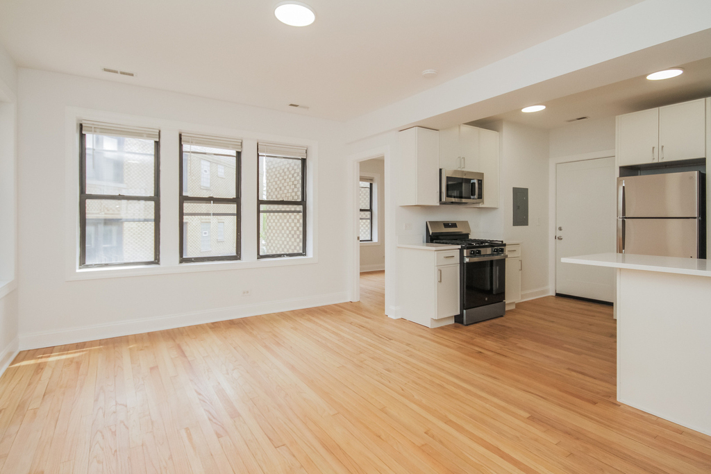 3731 N Kimball Avenue - Photo 1