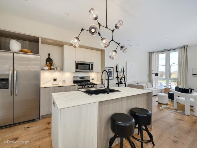 11 W Prospect Avenue - Photo 1