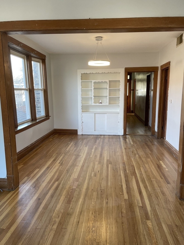4147 N Monticello Avenue - Photo 2