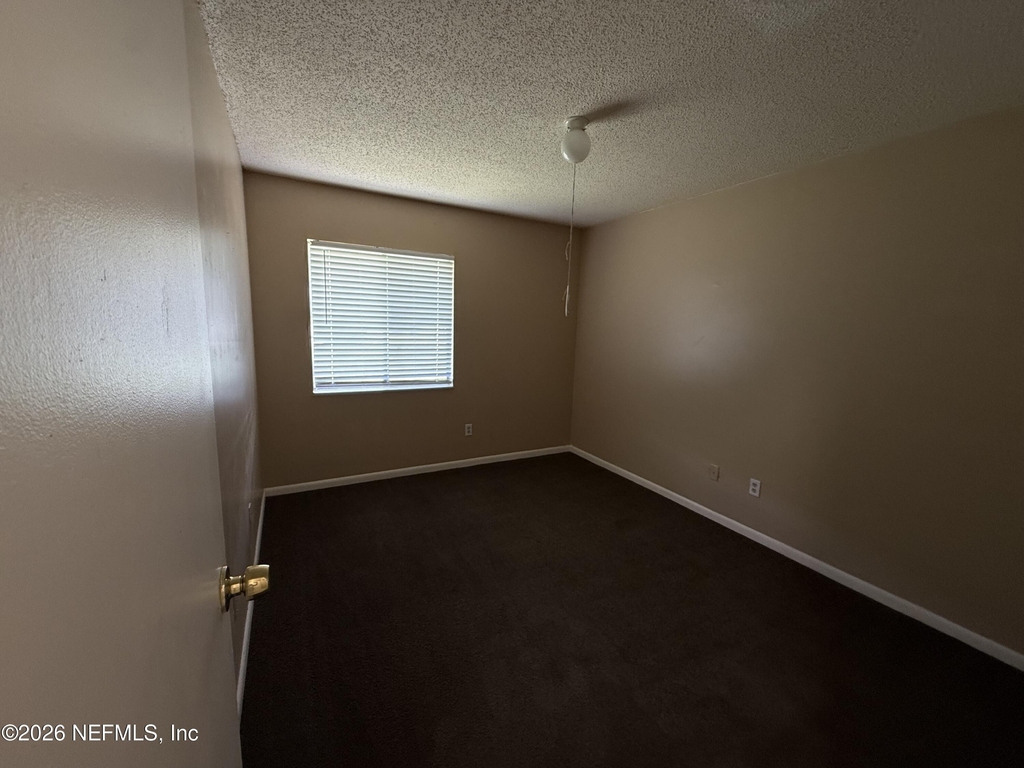 808 Meadowbrook Drive - Photo 8
