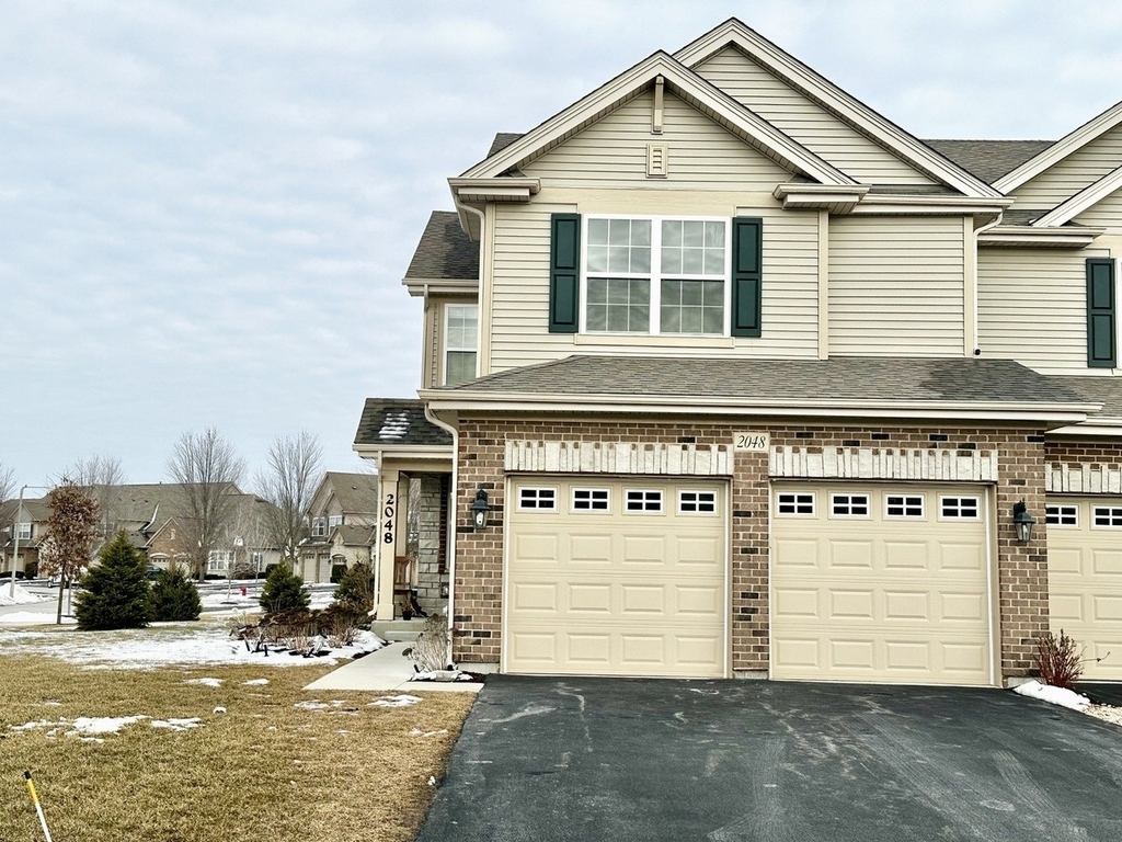 2048 Canyon Creek Court - Photo 0