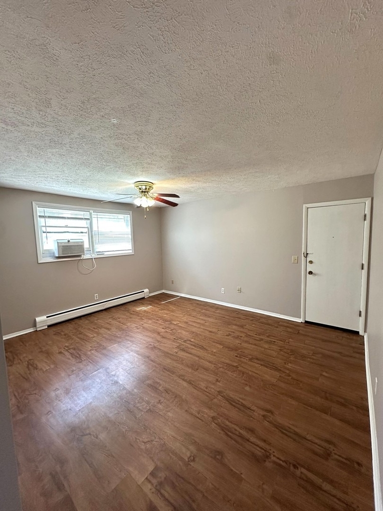 1007 Sheryl Lane - Photo 7
