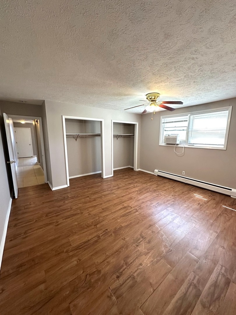 1007 Sheryl Lane - Photo 6