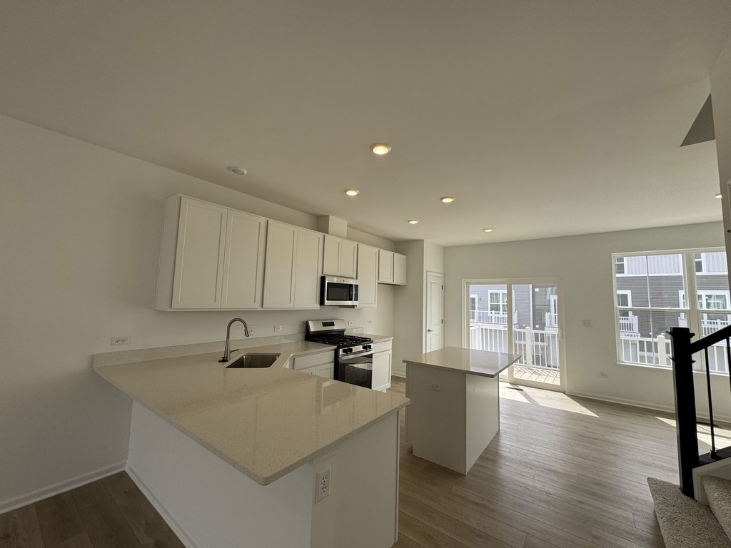 14945 S Mccarthy Circle - Photo 7