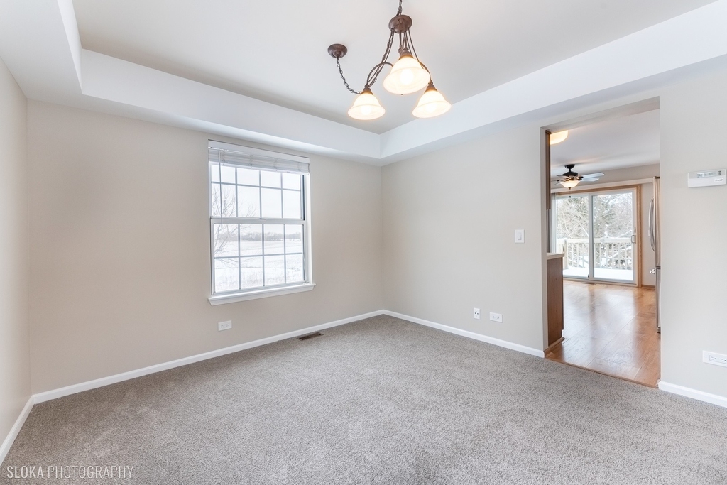 554 Abbeywood Drive - Photo 4