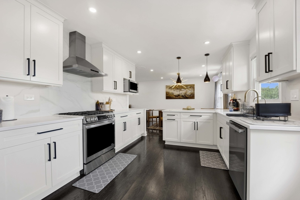 1135 Crestwood Drive - Photo 8