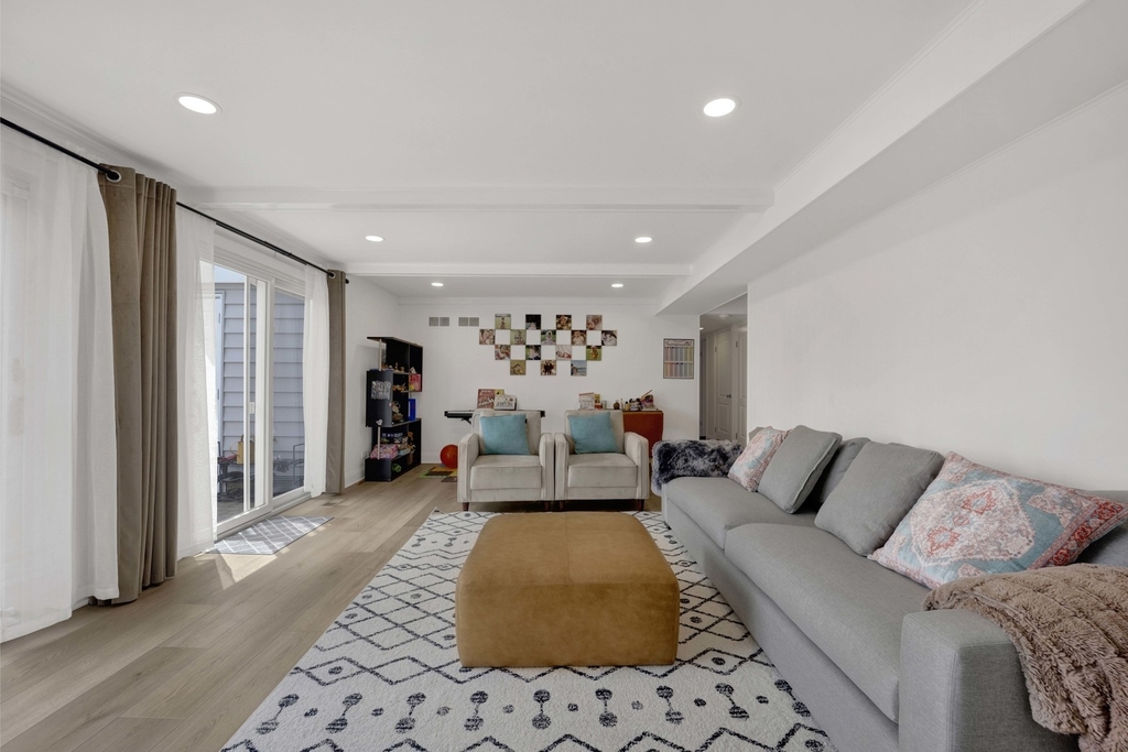 1135 Crestwood Drive - Photo 24