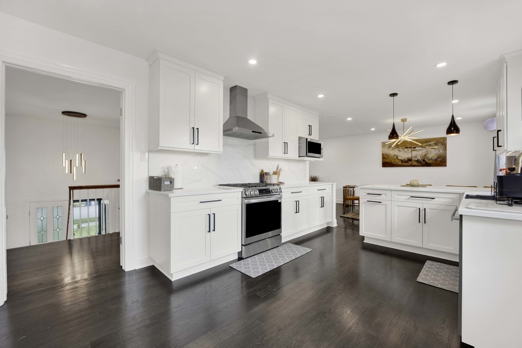 1135 Crestwood Drive - Photo 9