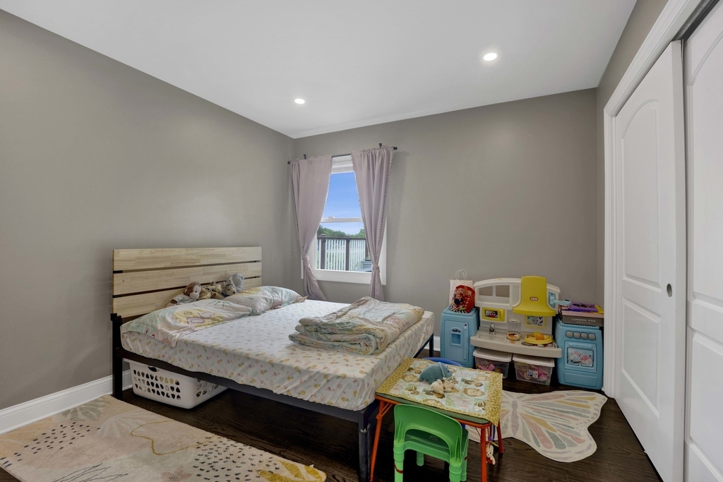 1135 Crestwood Drive - Photo 11
