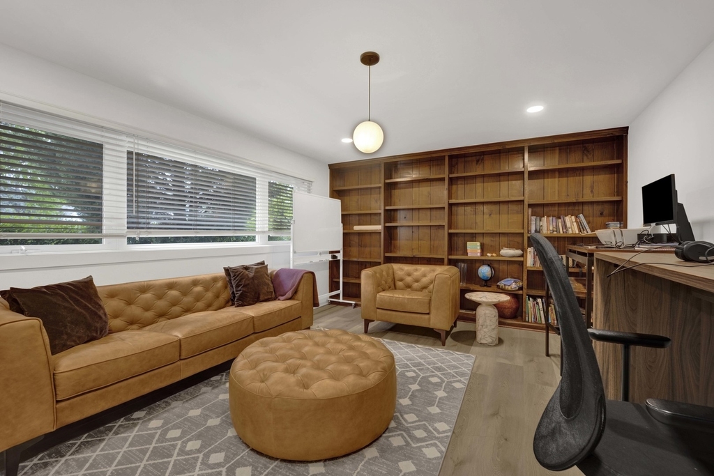 1135 Crestwood Drive - Photo 25