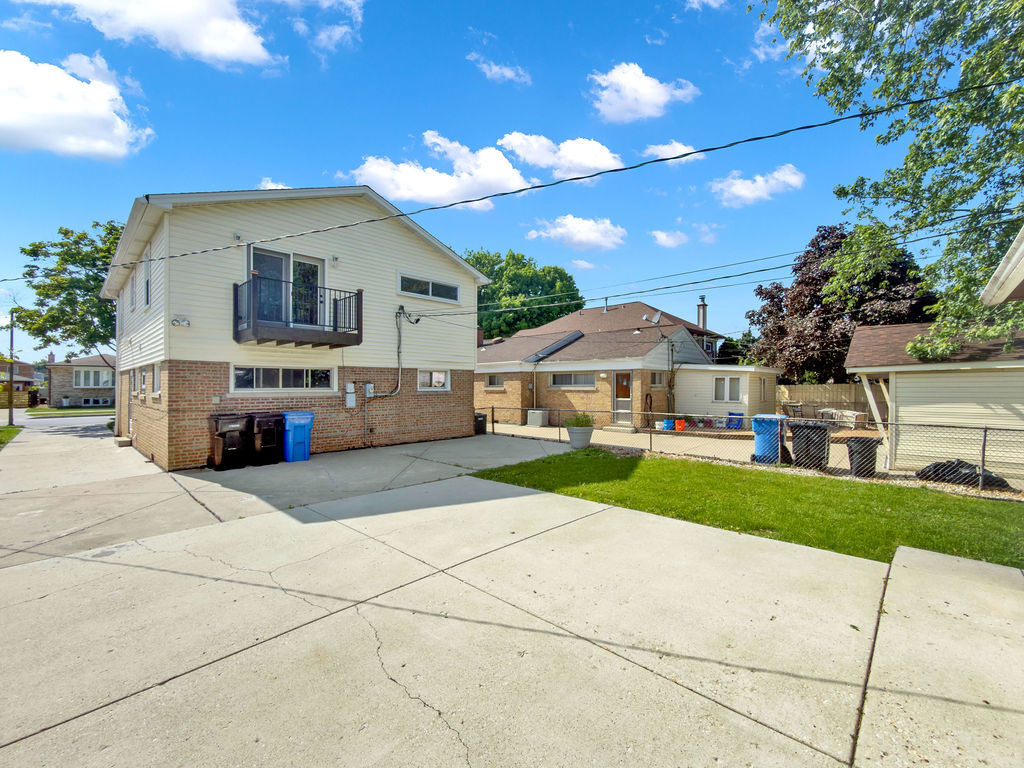 5845 S Sayre Avenue - Photo 30