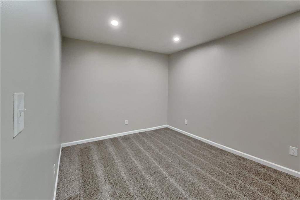 620 Gregory Manor Drive Sw - Photo 11