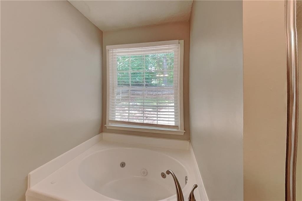3912 Sharpel Lane Nw - Photo 8