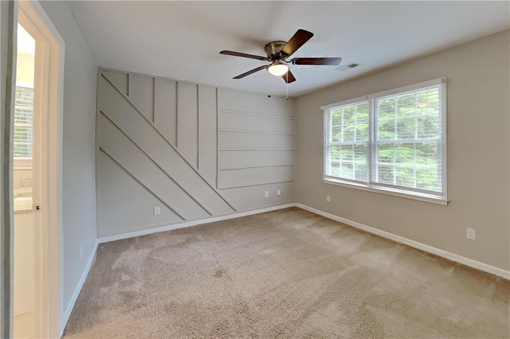 2671 Ashley Drive N - Photo 11