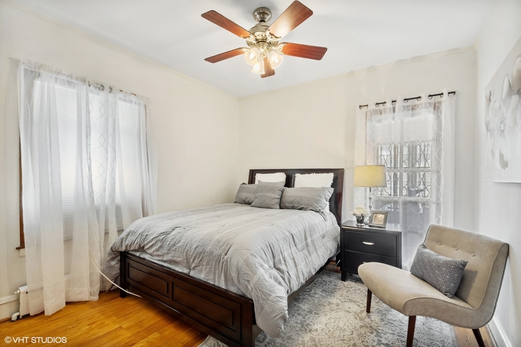 6017 N Austin Avenue - Photo 13